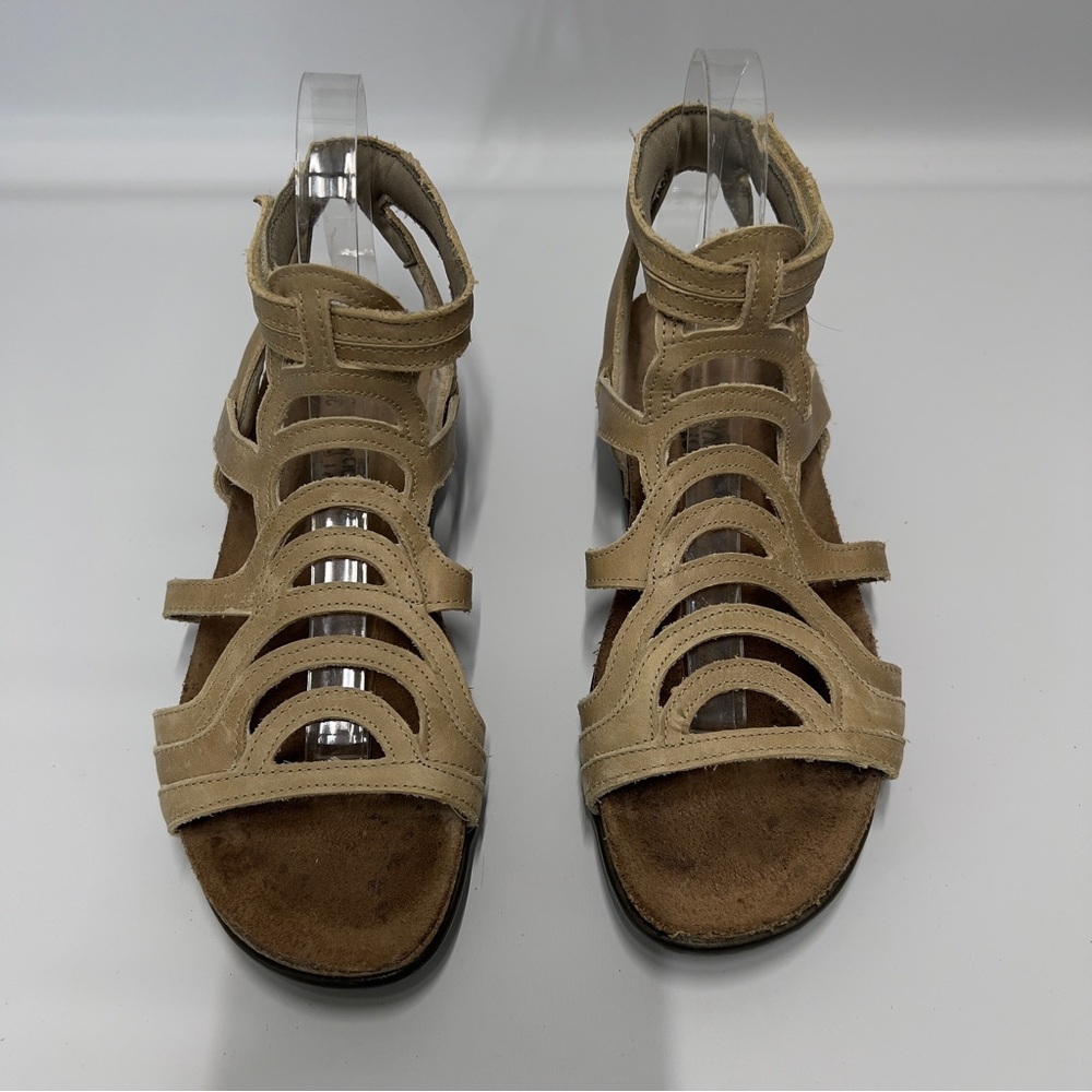 NAOT Women’s Size EU 39 US 8.5 Summer Beach Travel Sandal